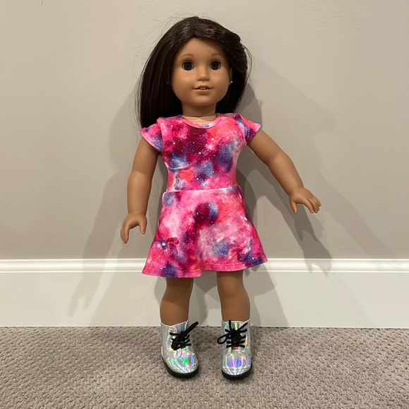 American Girl Doll of the year 2018 - Picture 1 of 5